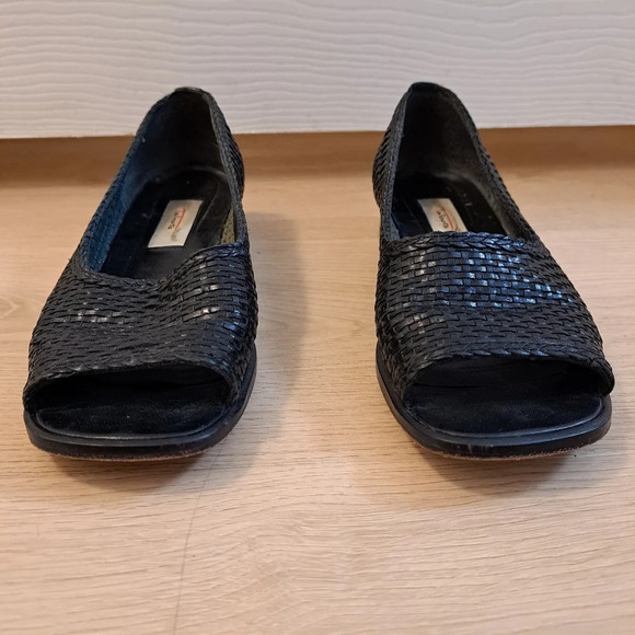 Vintage Talbots Black Leather Woven Weave Low Heel Peep Toe Flats Size 5.5M - Picture 4 of 12